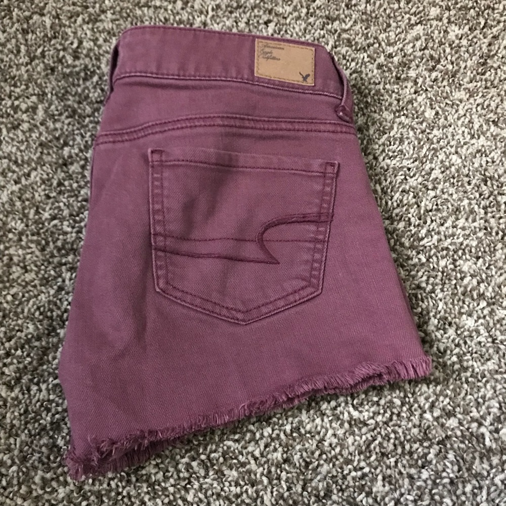 American Eagle maroon shorts - stretch